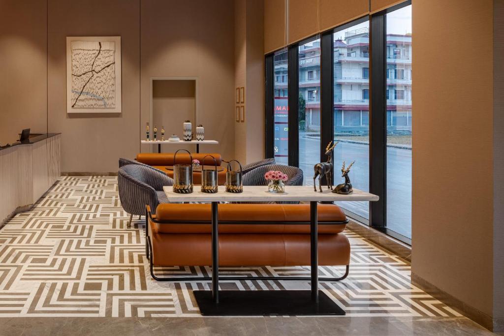 Ramada Itahari lounge